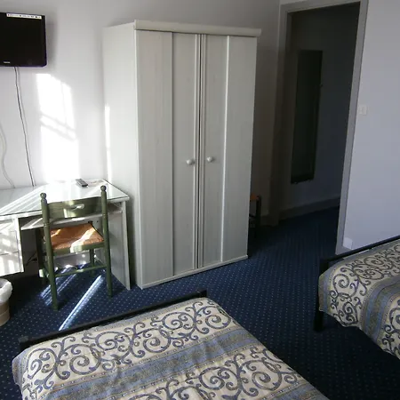 Logis Saint Jacques 2* Valence (Drome)