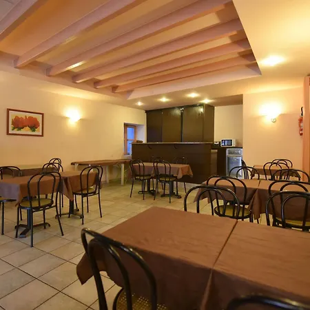 Hotel Logis Saint Jacques Valence (Drome)