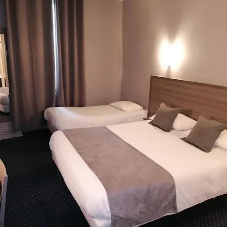 Logis Saint Jacques Hotel 2*