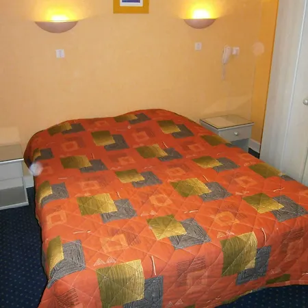 Logis Saint Jacques 2*