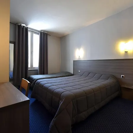 Hotel Logis Saint Jacques