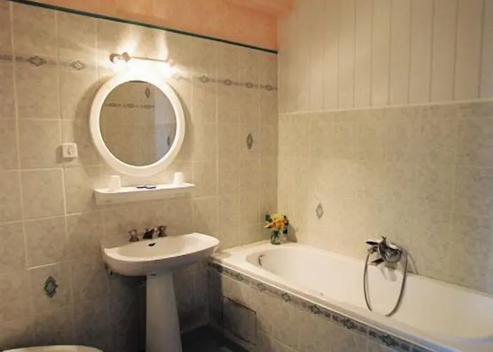 Logis Saint Jacques 2* Valence (Drome)