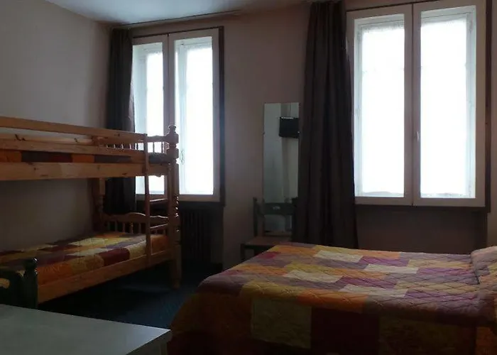 Logis Saint Jacques Otel Valence (Drome)