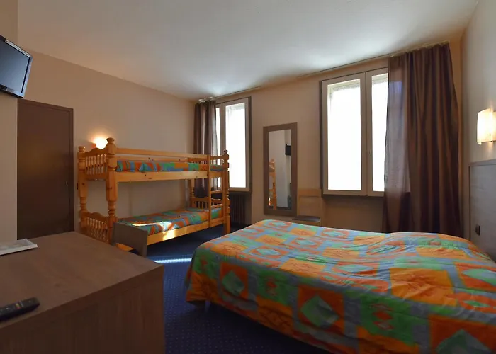 Logis Saint Jacques Otel